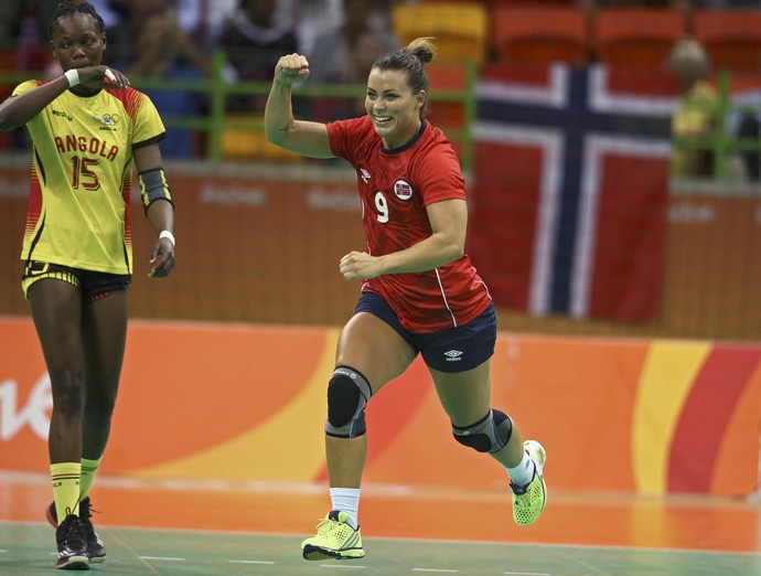 Noruega e Angola pela primeira fase do torneio de handebol da Rio 2016 (Foto: Reuters)