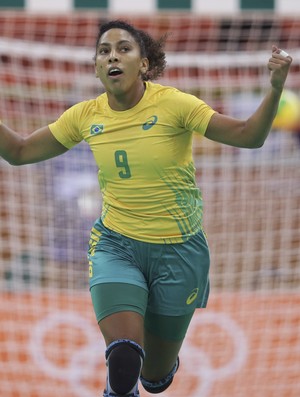 Handebol feminino Brasil x Noruega Ana Paula (Foto: Reuters)