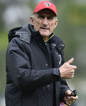 Edgardo Bauza, técnico do São Paulo (Foto: Mauro Horita / Agif / Estadão Conteúdo)