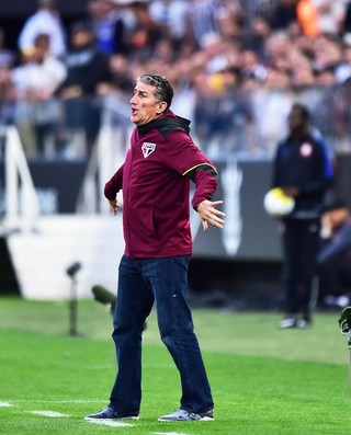 Bauza Corinthians x São Paulo (Foto: Marcos Ribolii)