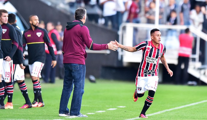 Corinthians x São Paulo, Arena Corinthians, Gol Cueva (Foto: Marcos Ribolli)