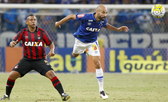 Walter, Bruno Rodrigo, Cruzeiro x Atlético-PR (Foto: Washington Alves/ Lightpress)