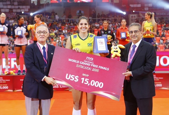 Natália MVP Grand Prix 2016 vôlei (Foto: Divulgação/FIVB)