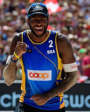 Evandro disputará sua primeira Olimpíada no Rio de Janeiro (Foto: Divulgação/FIVB)