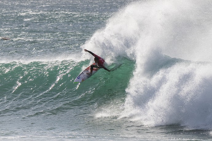 Adriano de Souza Mineirinho Jeffreys Bay primeira fase surfe (Foto: Divulgação/WSL)