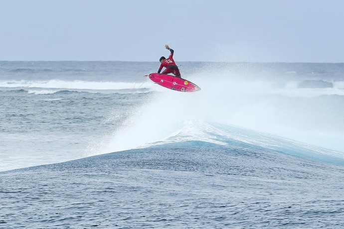 Gabriel Medina repescagem aéreo Fiji (Foto: Divulgação/WSL)