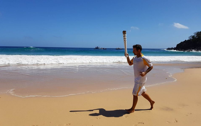 Tocha em Fernando de Noronha  (Foto: Divulgação / Rio 2016)