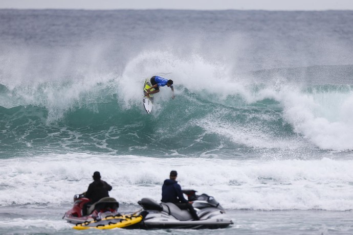 Italo Ferreira em ação no round 5 da etapa de Margaret River (Foto: Divulgação)