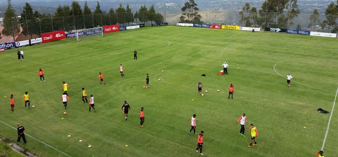 Treino do Atlético-MG em Quito (Foto: Guto Rabelo / TV Globo Minas)