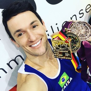 Diego Hypolito medalhas (Foto: Reprodução/Instagram)