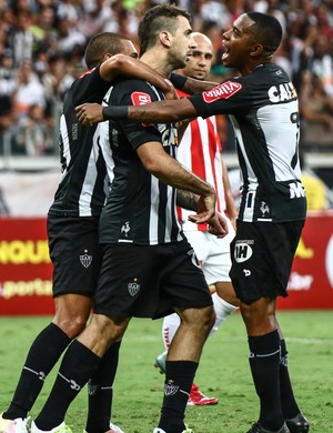 Jogadores do Atlético-MG comemoram gol de Lucas Pratto (Foto: Bruno Cantini / Atlético-MG)