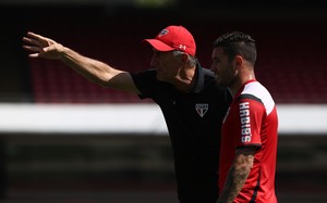 Edgardo Bauza Mena São Paulo (Foto: Rubens Chiri / site oficial do São Paulo FC)