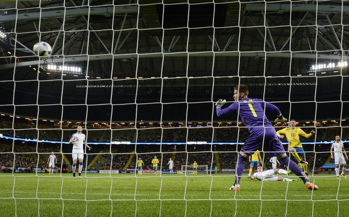 Gol de Berg Suécia x República Tcheca (Foto:  REUTERS/Janerik Henriksson)