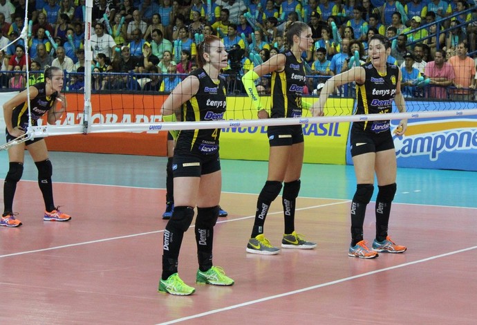 Praia Clube, Minas, Superliga, semifinal 3 (Foto: Praia Clube/Divulgação)