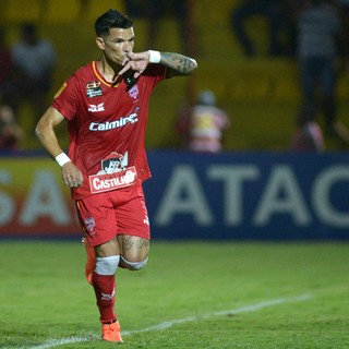 Rodrigo Andrade, meia do Audax, comemora gol contra o Ituano no Campeonato Paulista (Foto: Renato Silvestre)