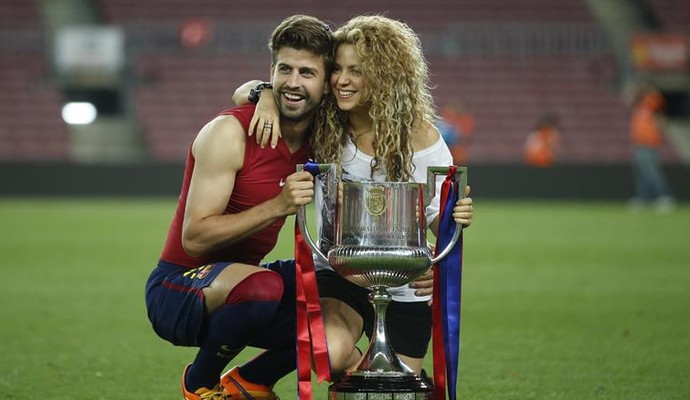 Shakira e Pique comemoram título do Barça (Foto: EFE/Andreu Dalmau)