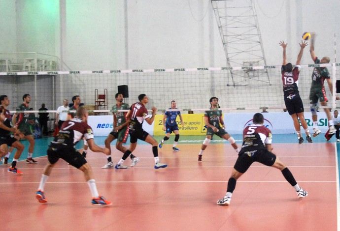 Juiz de Fora vôlei Campinas Superliga Masculina (Foto: Acesso Comunicação Jr.)