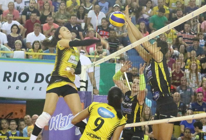 Rio do Sul Praia Clube Superliga Feminina vôlei (Foto: Clóvis Eduardo Cuco/Rio do Sul)