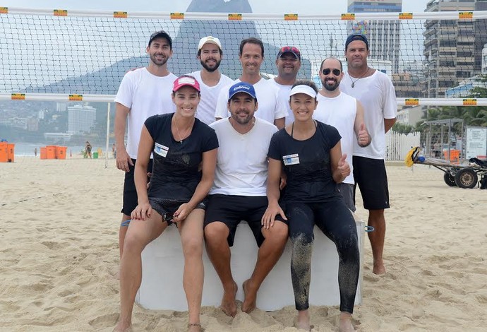 Rico de Freitas, Bárbara, Ágatha e equipe vôlei de praia (Foto: Andre Durão)