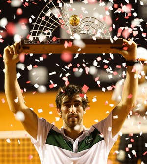 Pablo Cuevas comemora o título do Rio Open 2016 (Foto: Fotojump)