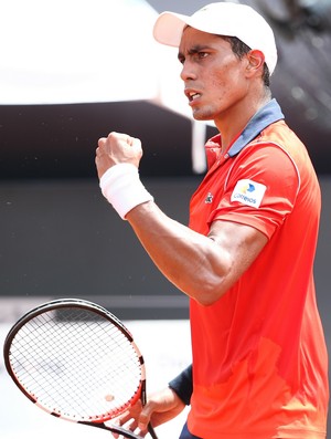 Thiago Monteiro em partida contra Jo-Wilfried Tsonga no Aberto do Rio (Foto: Fotojump)