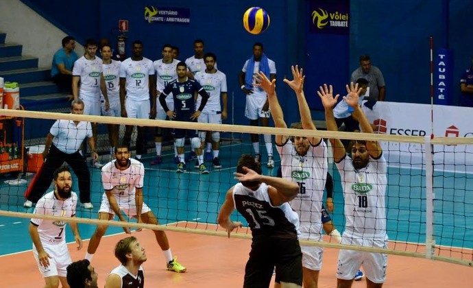 Cruzeiro x Bohemios Sul-Americano de Vôlei Abaeté (Foto: Danilo Sardinha/GloboEsporte.com)