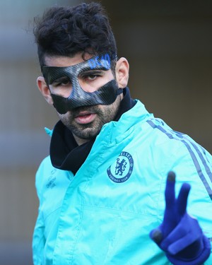 Diego Costa em treino do Chelsea (Foto: Harry Engels/Getty Images)