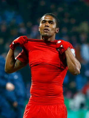 Lewandowski Douglas Costa Bayern (Foto: Reuters)