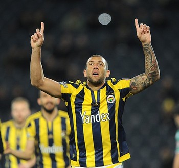 Fernandão Fenerbahce (Foto: Divulgação/Fenerbahce)