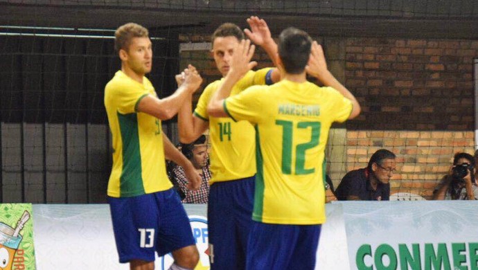 Brasil x Peru, eliminatórias da copa do mundo, futsal (Foto: Luis Domingues/CBFS)