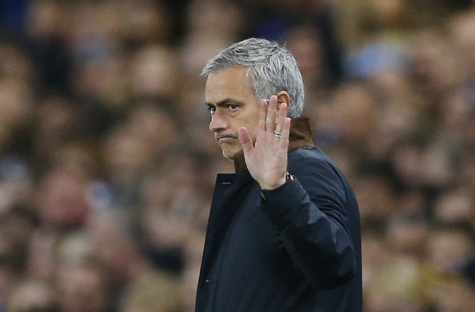 José Mourinho, Chelsea x Dínamo de Kiev, Liga dos Campeões (Foto: Reuters)