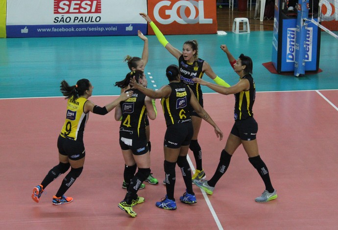 Praia Clube Sesi Superliga Feminina (Foto: Praia Clube/Divulgação)