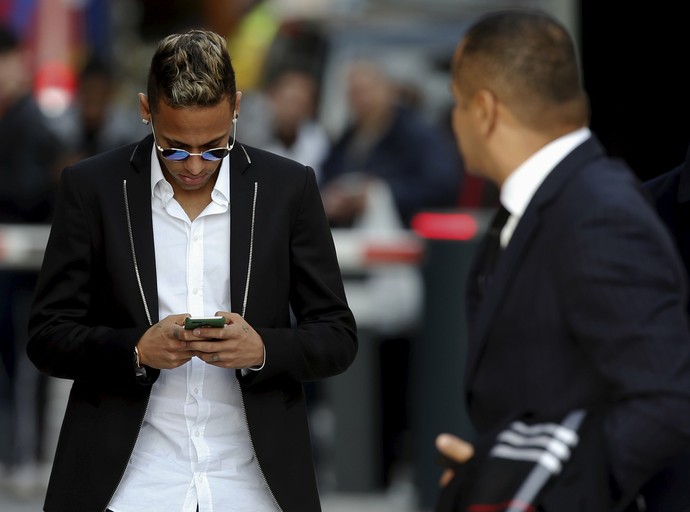 Audiência Neymar Madri (Foto: Reuters)