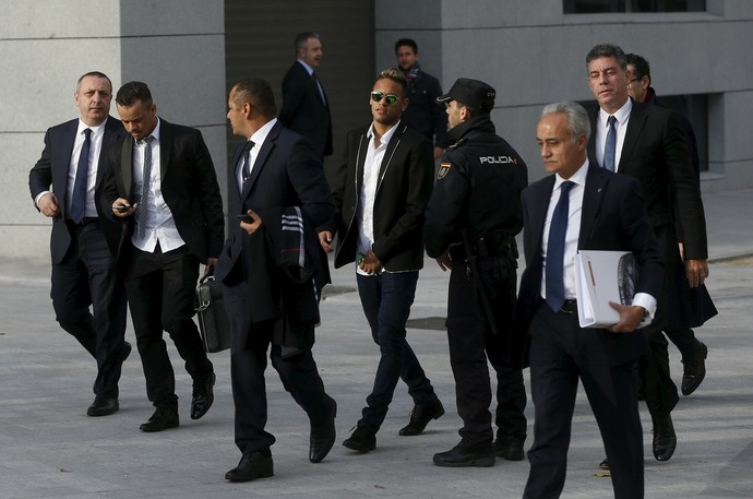 Audiência Neymar Madri (Foto: Reuters)