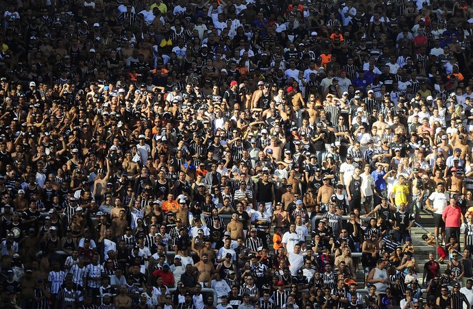 Torcida Corinthians x XV de Piracicaba (Foto: Marcos Ribolli)