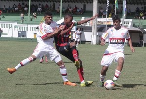 Votorantim, Copa Brasil de Futebol Infantil, estádio Domênico Paolo Metidieri, Vitória x Flamengo, Vitória, Flamengo, sub-15 (Foto: Natália de Oliveira)