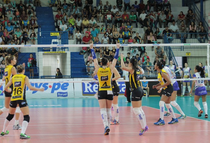 Praia Clube Valinhos Superliga Feminina Vôlei Uberlândia (Foto: Praia Clube/Divulgação)