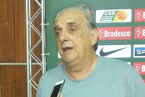 Antônio Carlos Barbosa, técnico da seleção feminina de basquete (Foto: Divulgação/CBB)