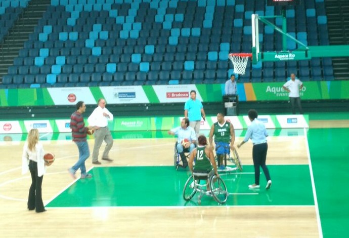 Inauguração Arena Carioca 1 parque olímpico jogos rio 2016 basquete eduardo paes cadeira de rodas (Foto: Thaís Jorge)