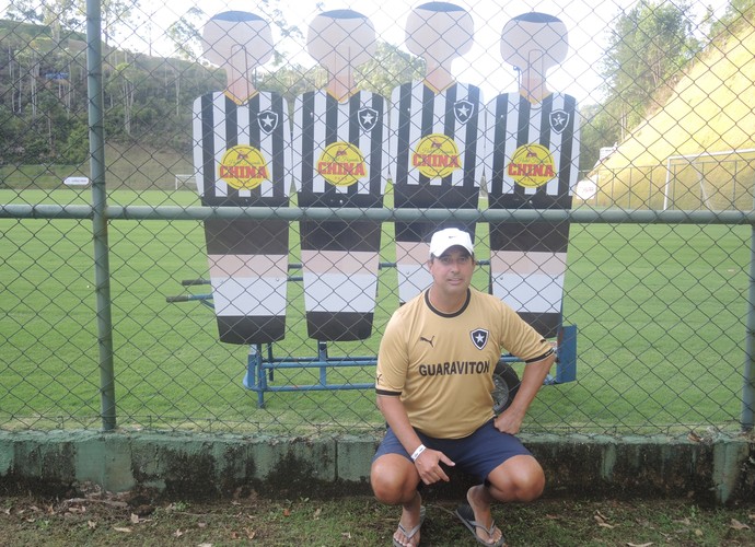 Orlando, torcedor Botafogo (Foto: Thiago Lima)