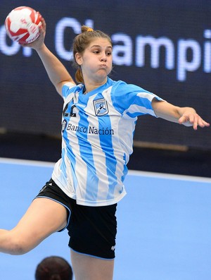 Elke Karsten é uma das revelações do handebol da Argentina (Foto: Getty Images)