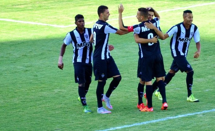 Atlético-MG Araxá segundo gol Copa SP Copinha (Foto: Danilo Sardinha/GloboEsporte.com)