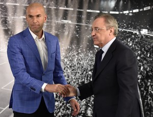 Zidane Florentino Perez Real Madrid (Foto: AFP)