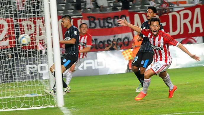 Sanchez Miño meia Estudiantes (Foto: Divulgação/ Estudiantes)