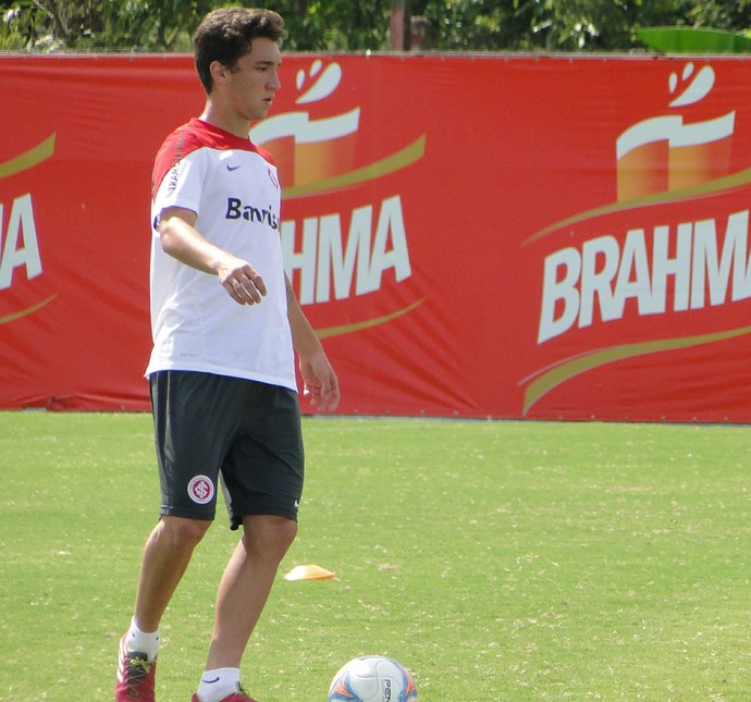 inter treino léo ortiz  (Foto: Paula Menezes/Globoesporte.com)