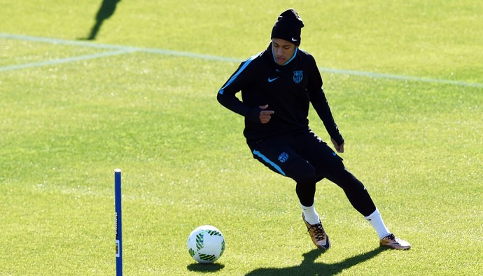 Neymar treino Barcelona Mundial (Foto: AFP)