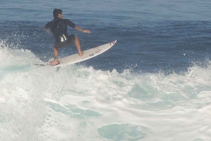 Gabriel Medina treinos segunda-feira Off The Wall Havaí surfe (Foto: David Abramvezt)