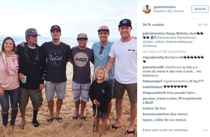 Gabriel Medina dá parabéns a Axel Irons (Foto: Reprodução/Instagram)