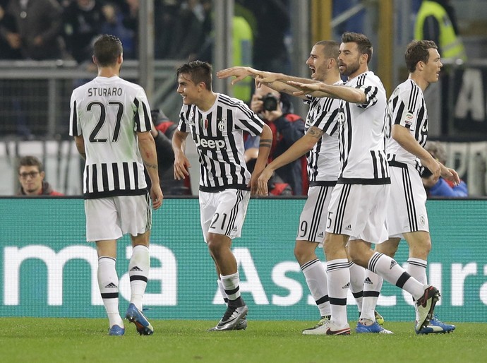 Dybala - Juventus x Manchester City (Foto: AP)