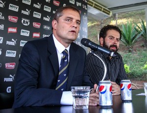 Diego Aguirre; Atlético-MG; Daniel Nepomuceno (Foto: Bruno Cantini/CAM)